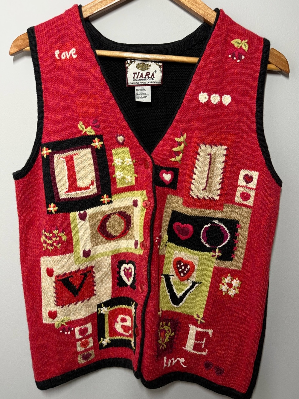 VTG Tiara Int Love Patchwork Knit Sweater Vest Embroidered Hearts Floral Size XL